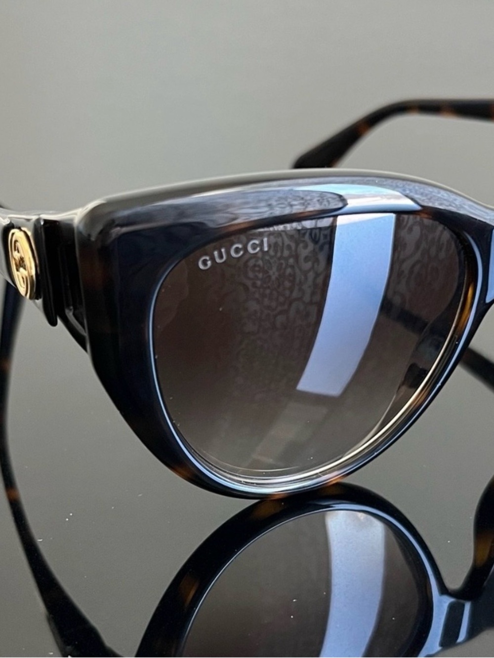 Gucci Women's Sunglasses - Havana Brown - Picture 4 of 8